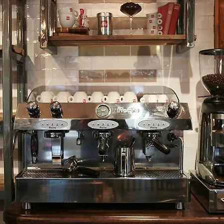The Florentine 4*